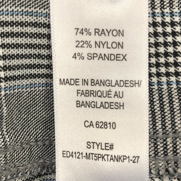 Ricki's Pants - Picture 5 of 9